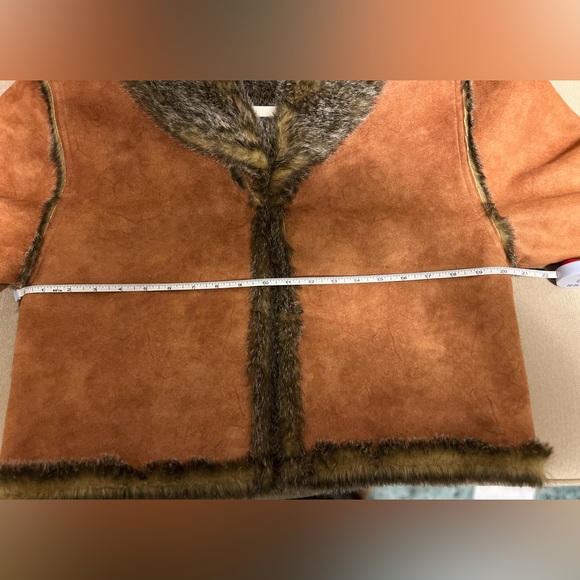 Cejon women’s faux fur and suede crop jacket size medium excellent condition - Picture 7 of 14